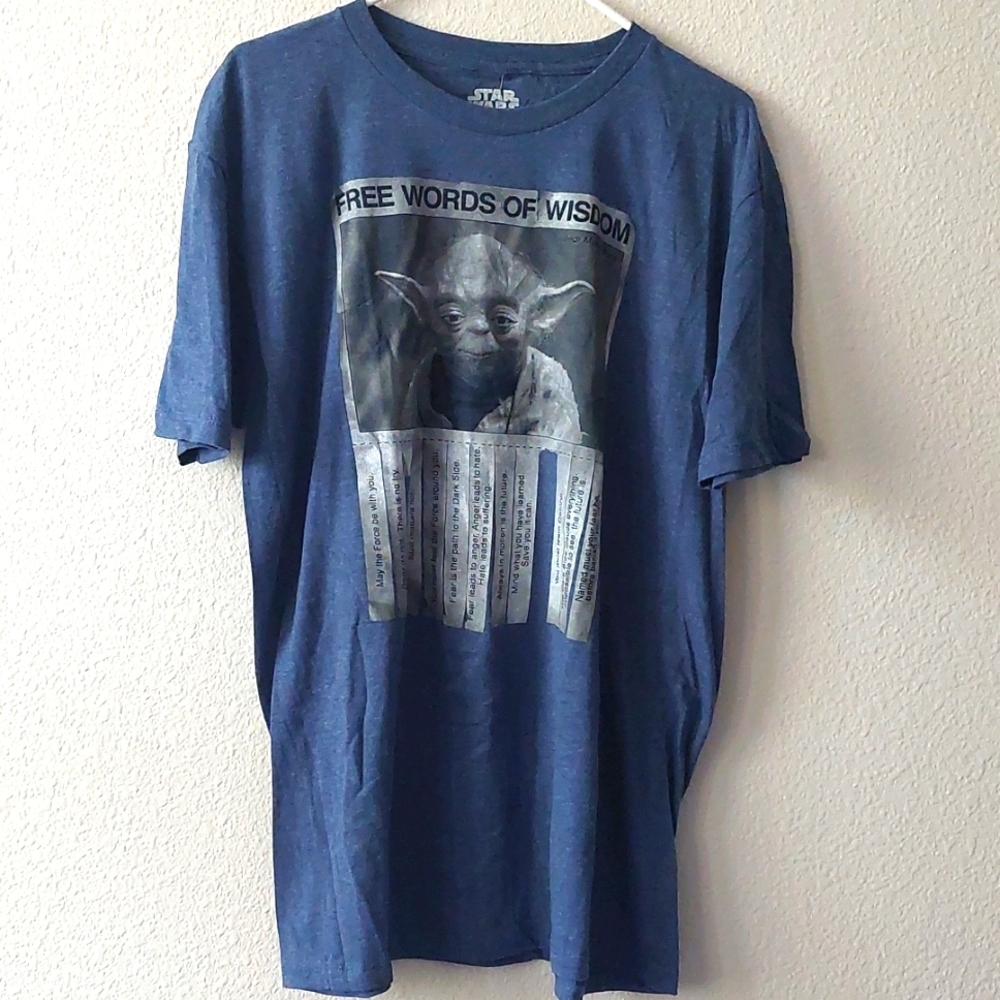 NWT Disney Star Wars Yoda Graphic Tee T-Shirt Size L
